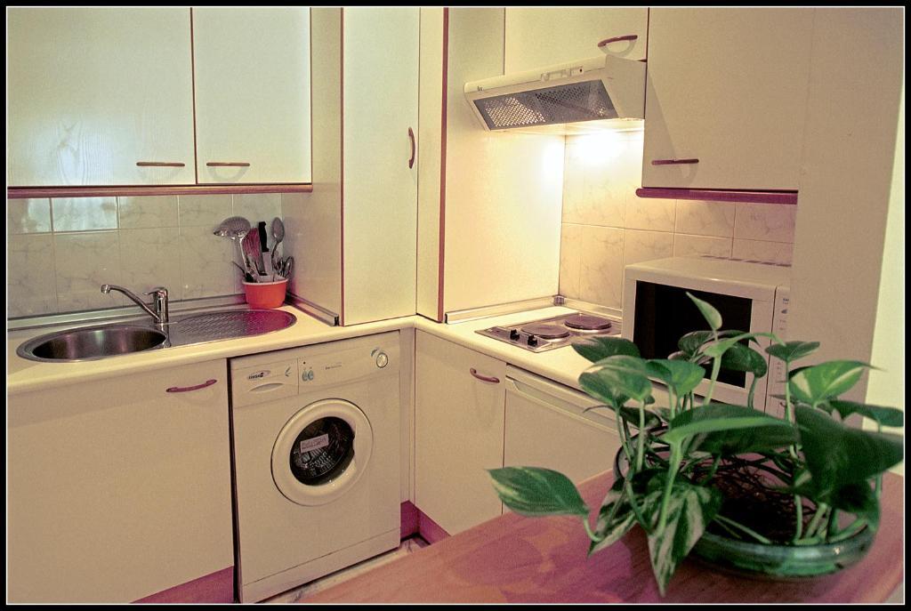 Apartamentos Vertice Bib Rambla Sevilla Dış mekan fotoğraf