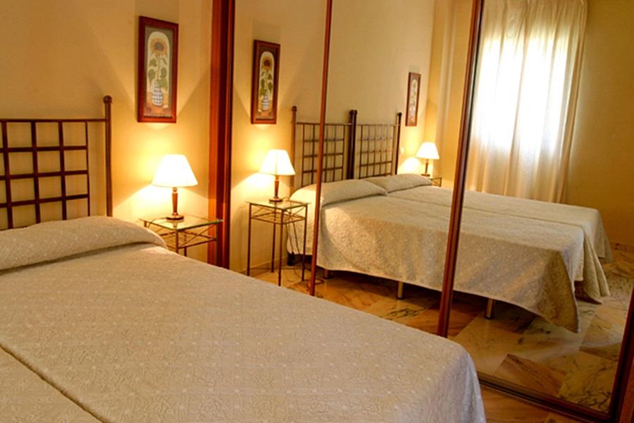 Apartamentos Vertice Bib Rambla Sevilla Dış mekan fotoğraf