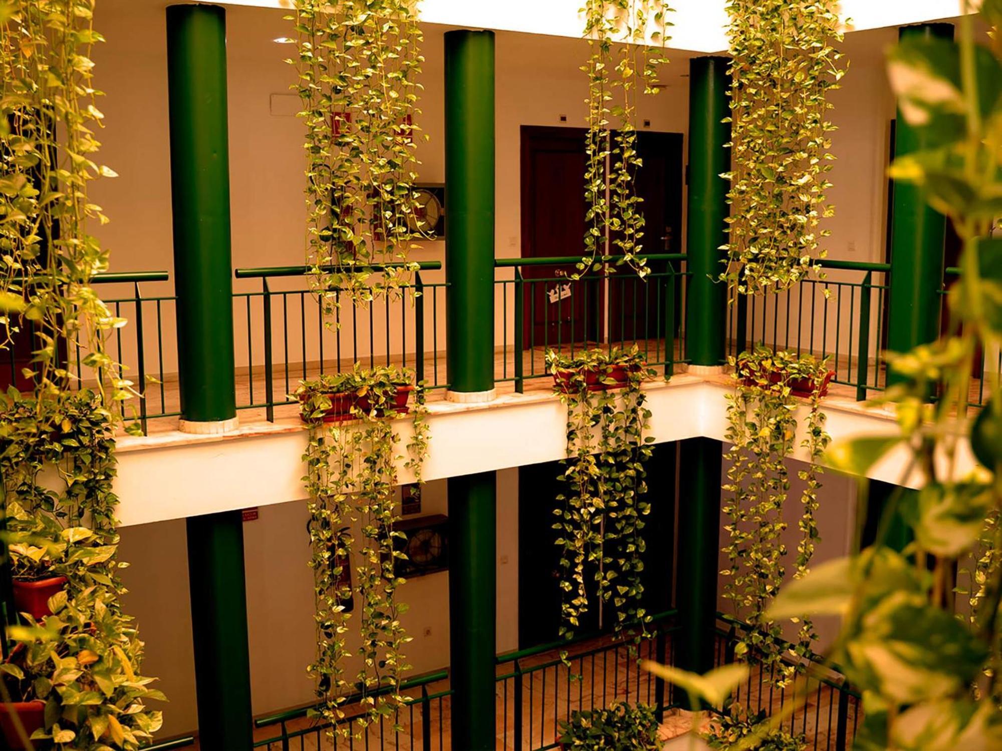 Apartamentos Vertice Bib Rambla Sevilla Dış mekan fotoğraf
