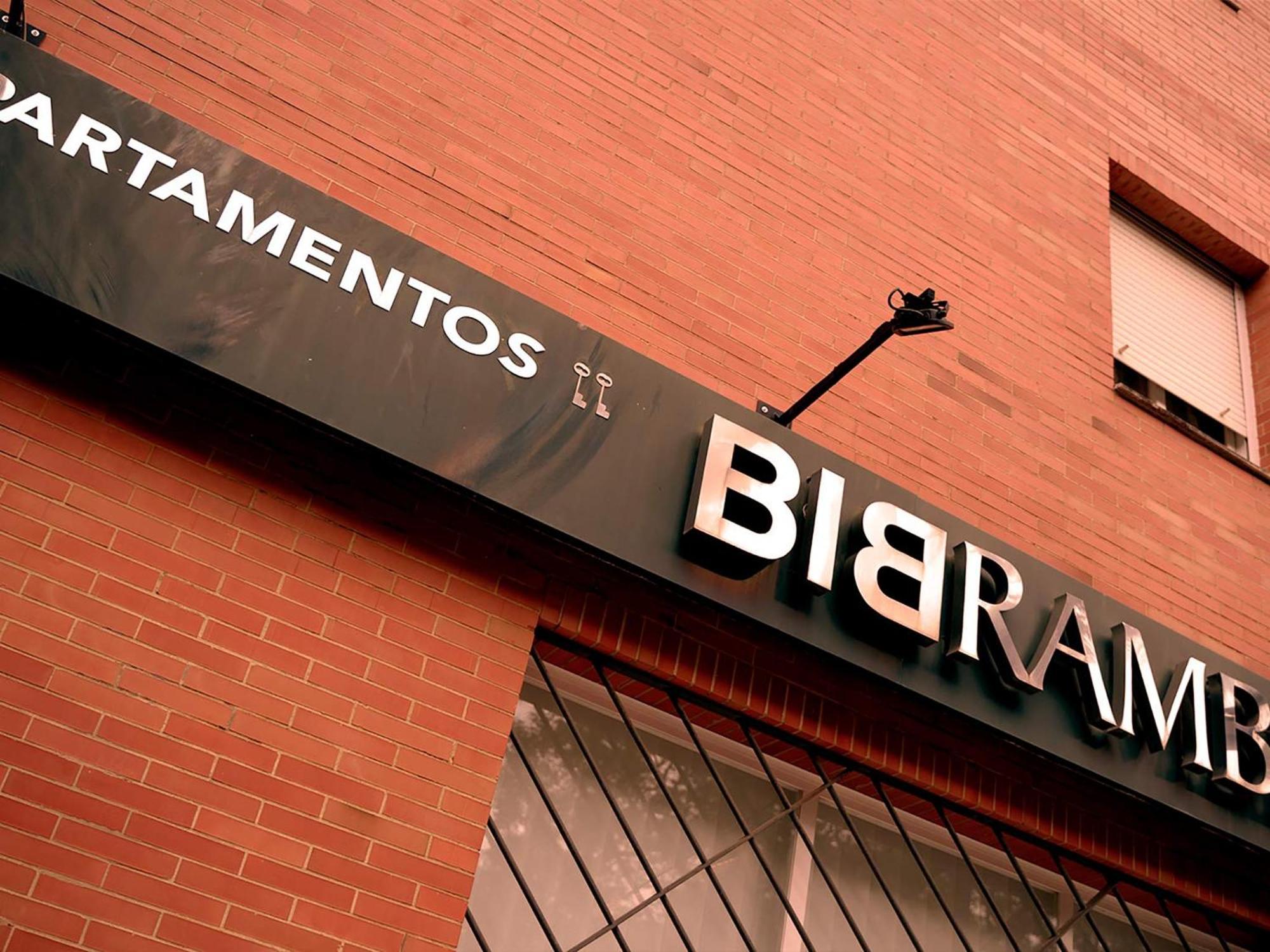 Apartamentos Vertice Bib Rambla Sevilla Dış mekan fotoğraf