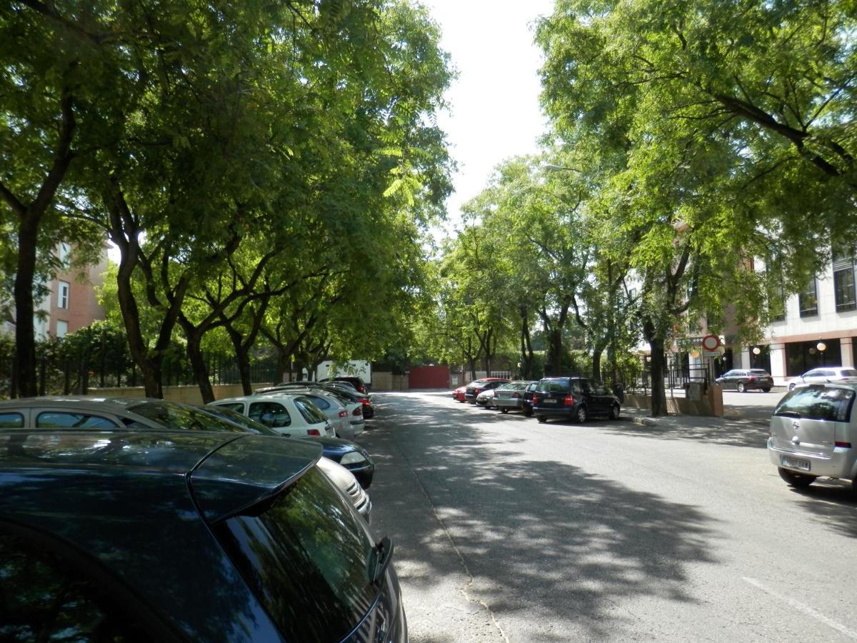 Apartamentos Vertice Bib Rambla Sevilla Dış mekan fotoğraf